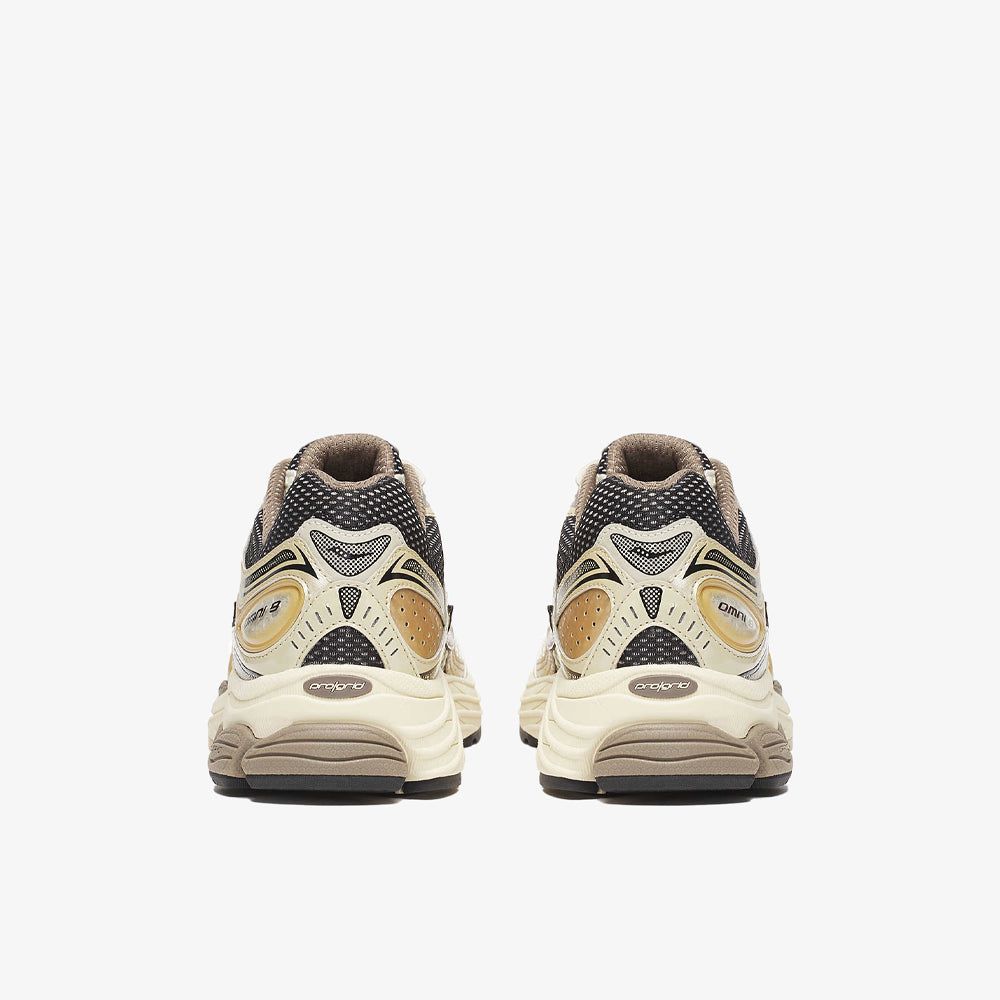 SAUCONY PROGRID OMNI 9